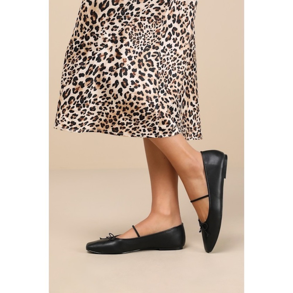 Lulu's Black Mary Jane Ballet Flats